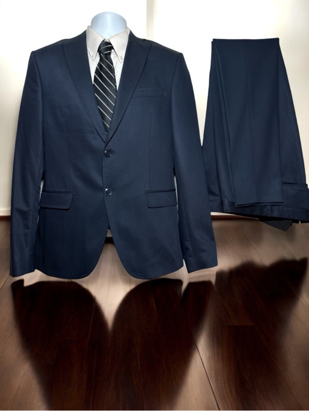 Zara Men's Dark Navy Two-Piece Suit